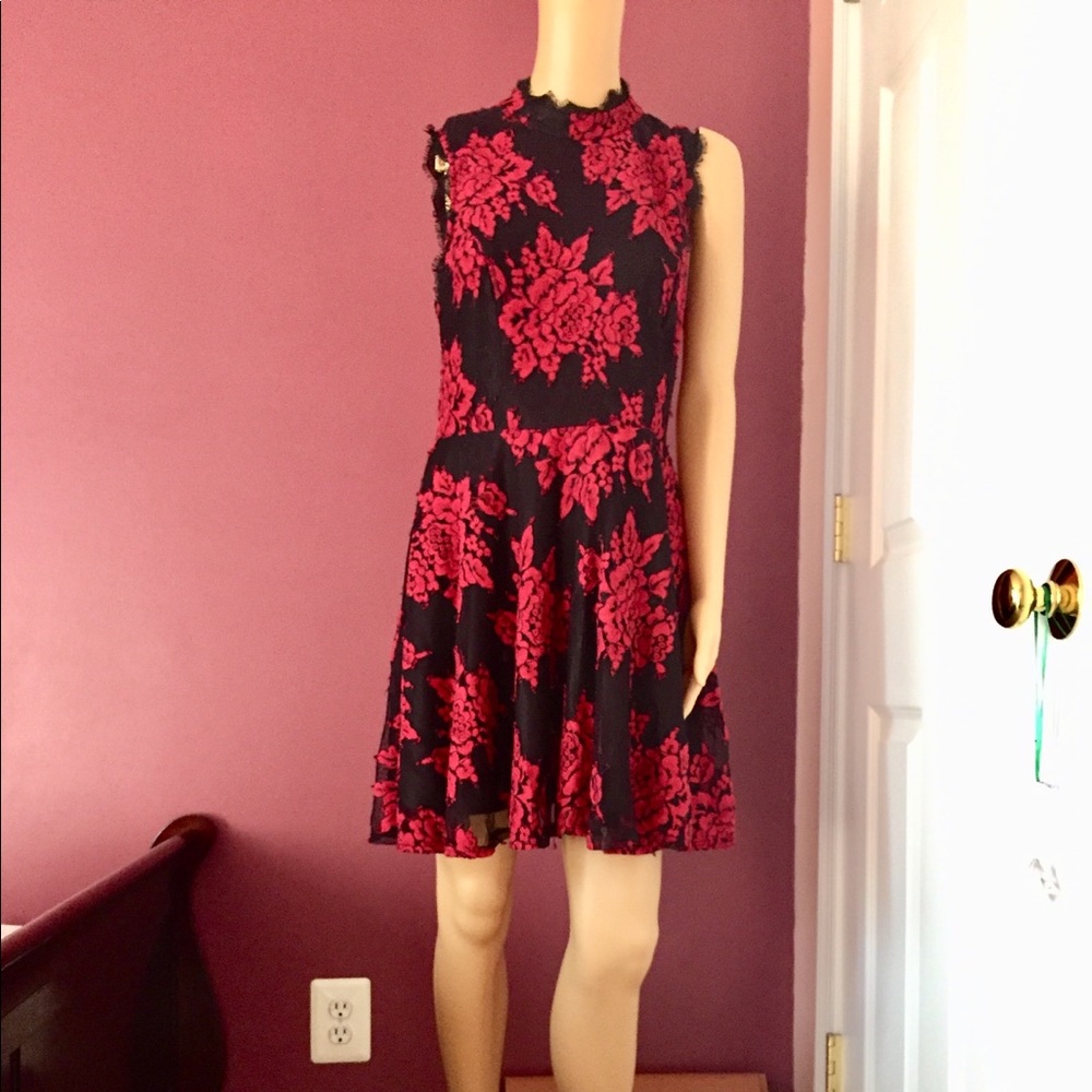 New City Studio Black Red Flower Sleeveless